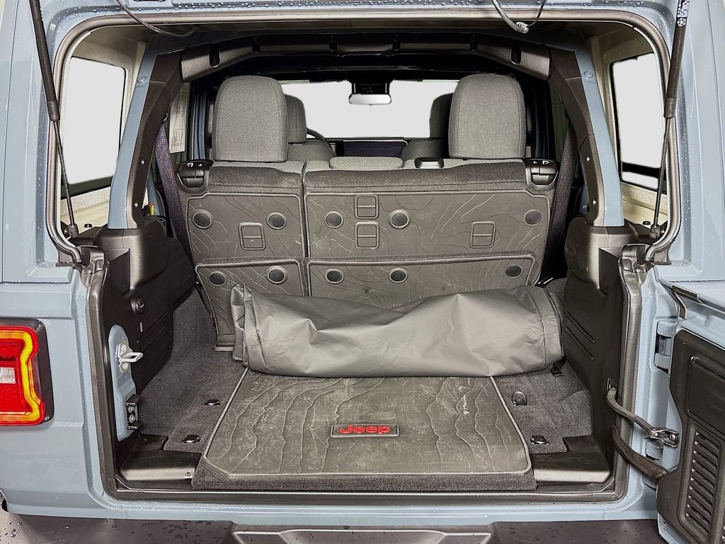 2025 Jeep Wrangler 4-Door Rubicon 4x4