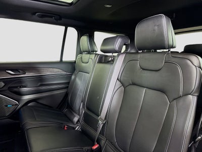 2022 Jeep Grand Cherokee L Overland 4x4