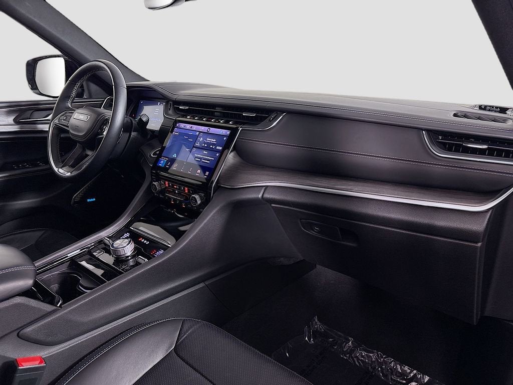 2022 Jeep Grand Cherokee L Overland 4x4