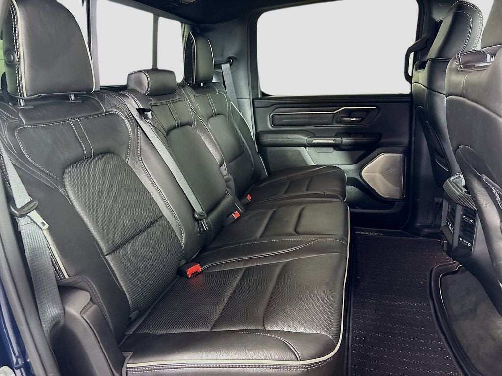 2021 RAM 1500 Limited Crew Cab 4x4 5'7" Box