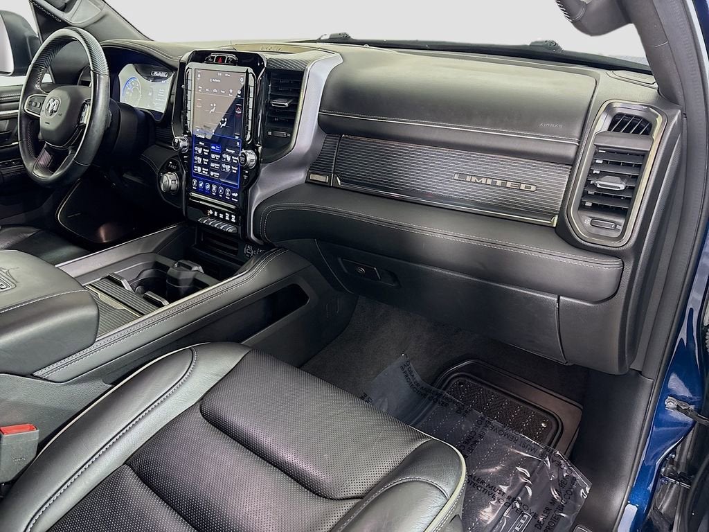 2021 RAM 1500 Limited Crew Cab 4x4 5'7" Box