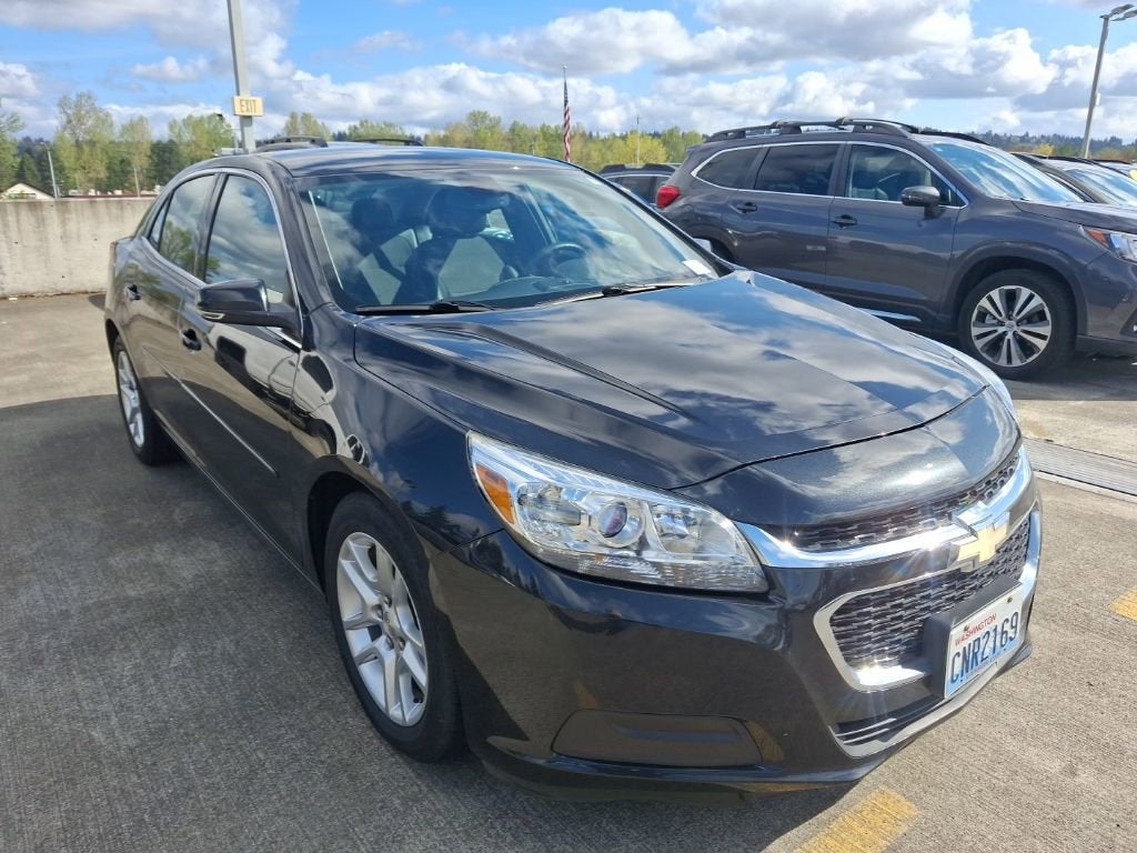 Used 2015 Chevrolet Malibu 1LT with VIN 1G11C5SL2FF259023 for sale in Puyallup, WA