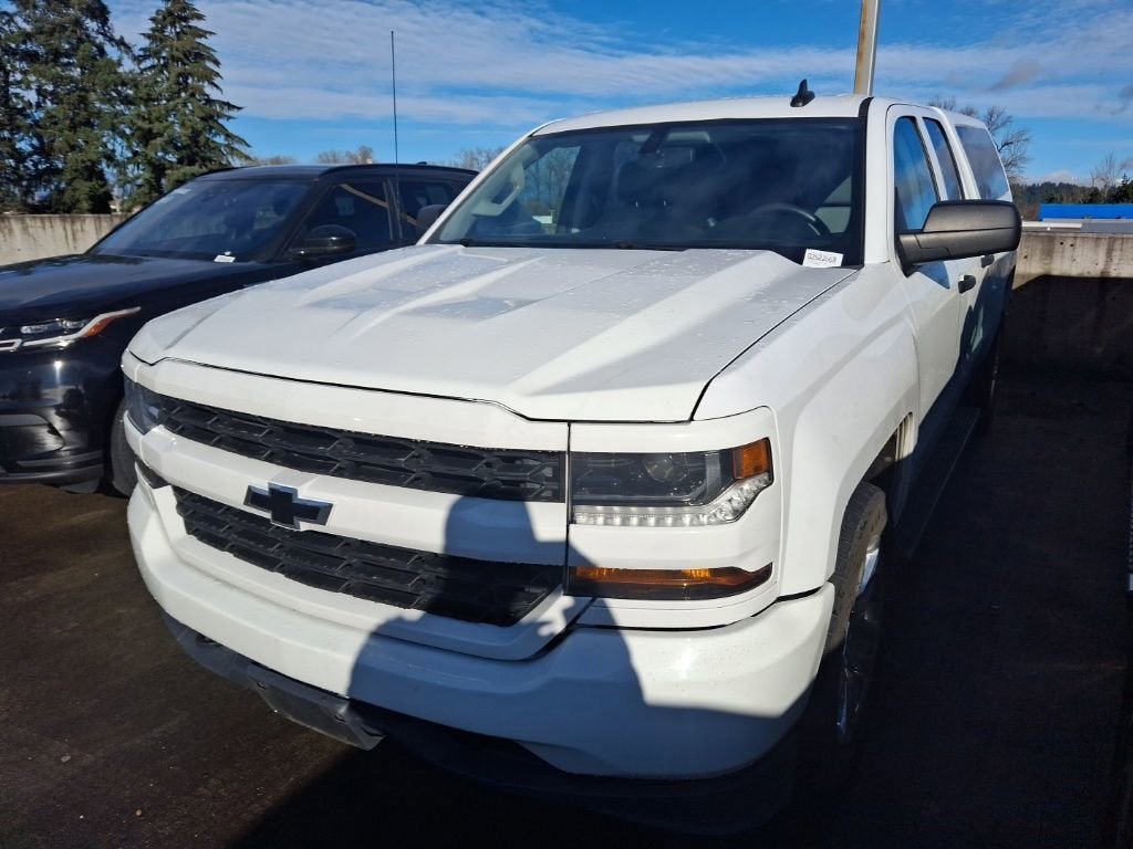 2018 Chevrolet Silverado 1500 Custom