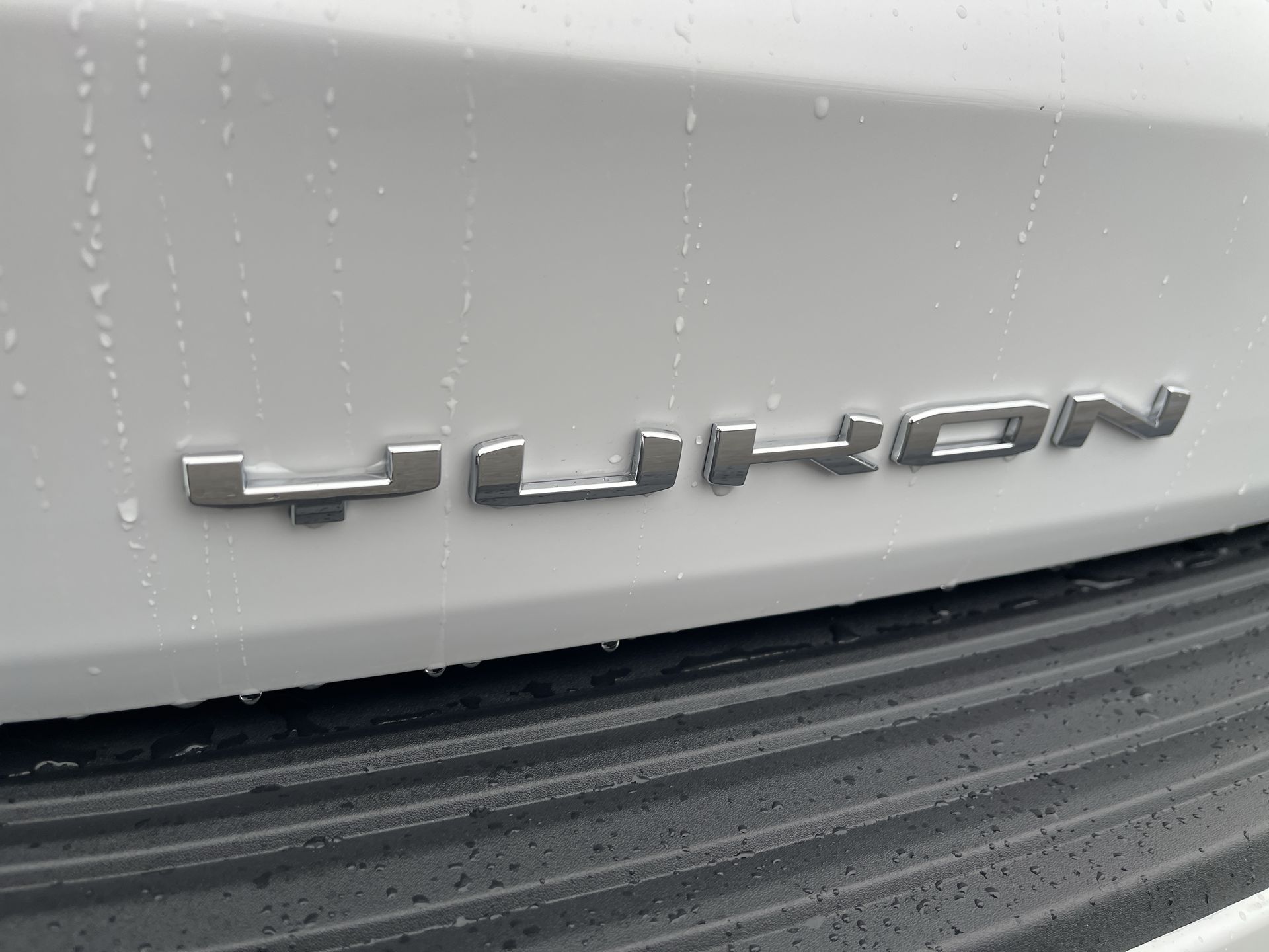 2026 GMC Yukon Elevation