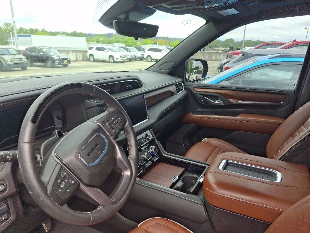 2024 GMC Yukon Denali Ultimate
