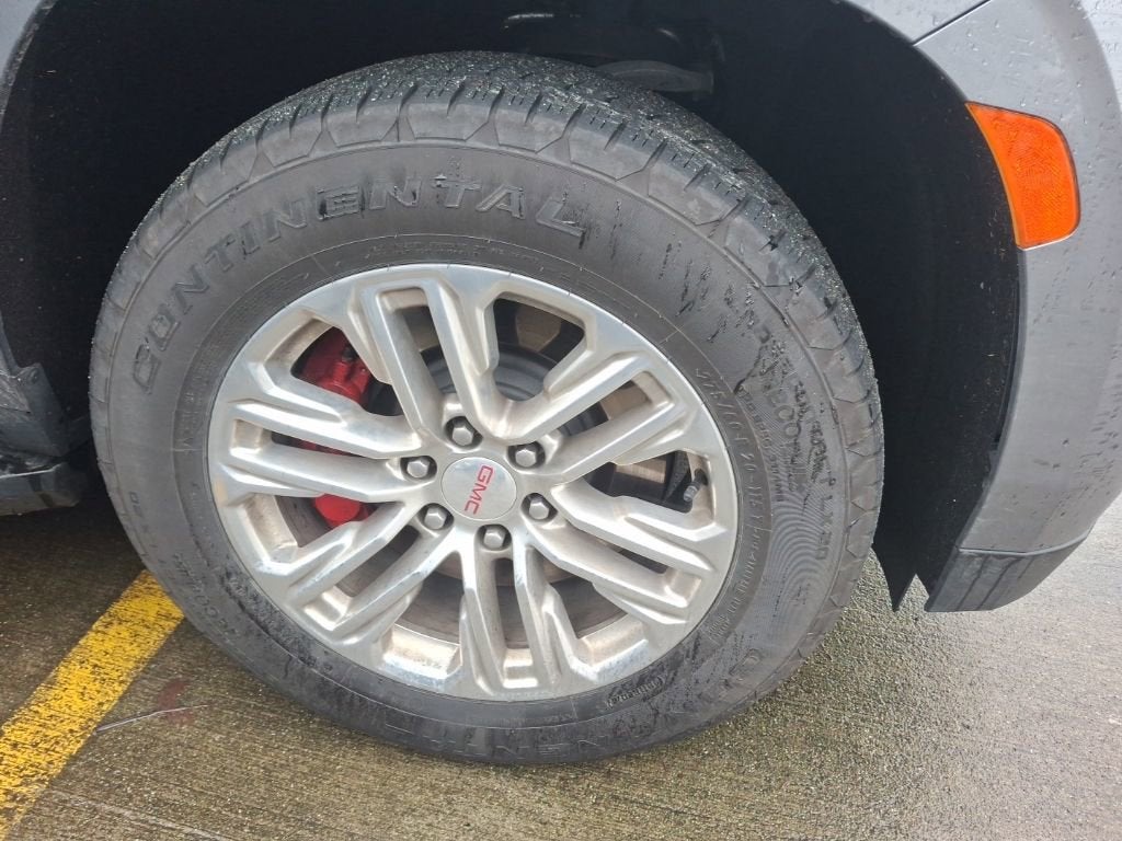 2022 GMC Yukon XL SLT