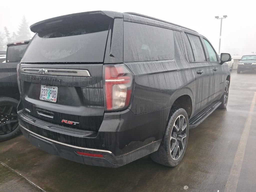 2022 Chevrolet Suburban RST