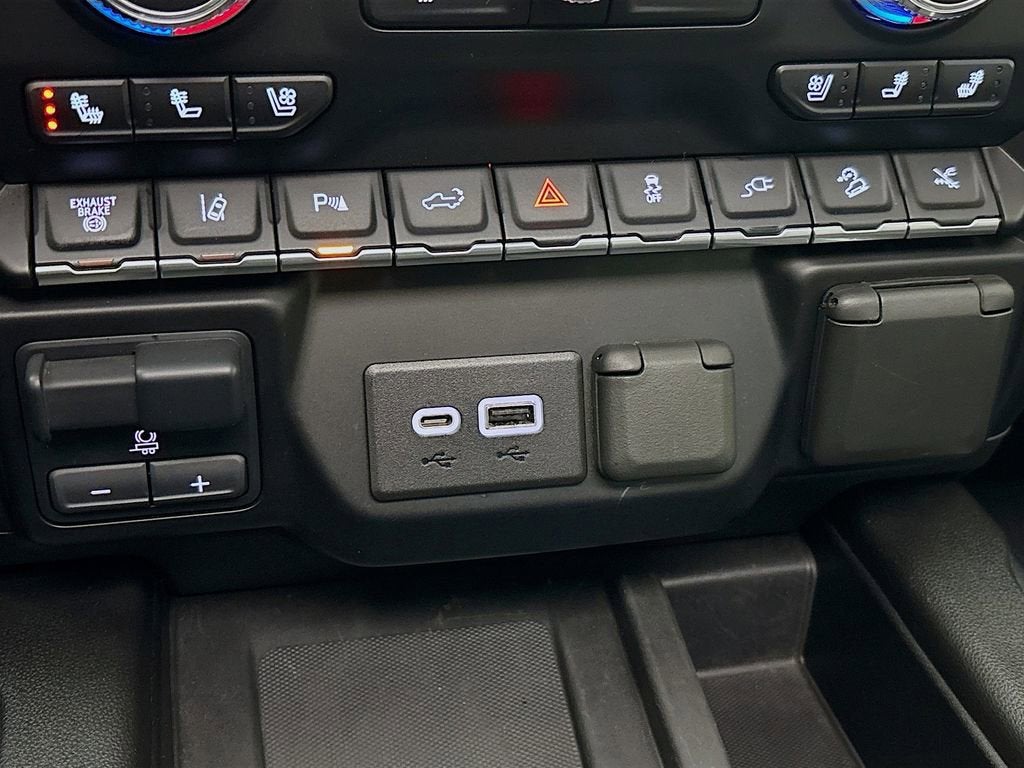 2023 GMC Sierra 3500 HD AT4