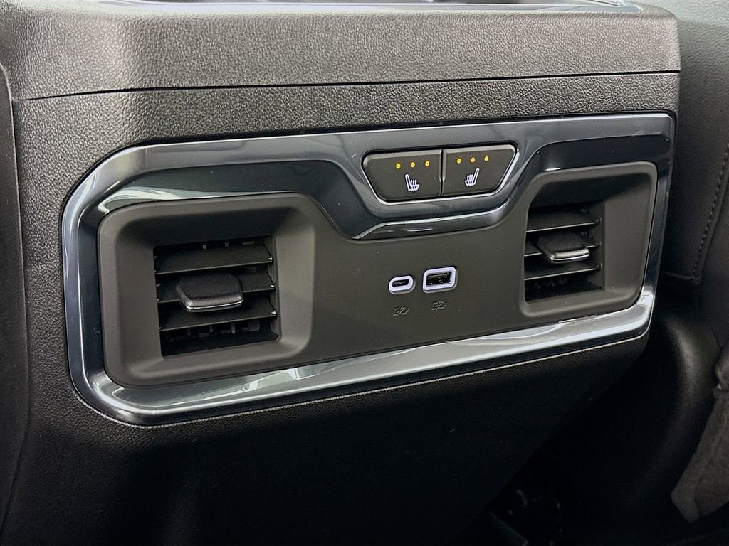 2025 GMC Sierra 3500 HD SLT