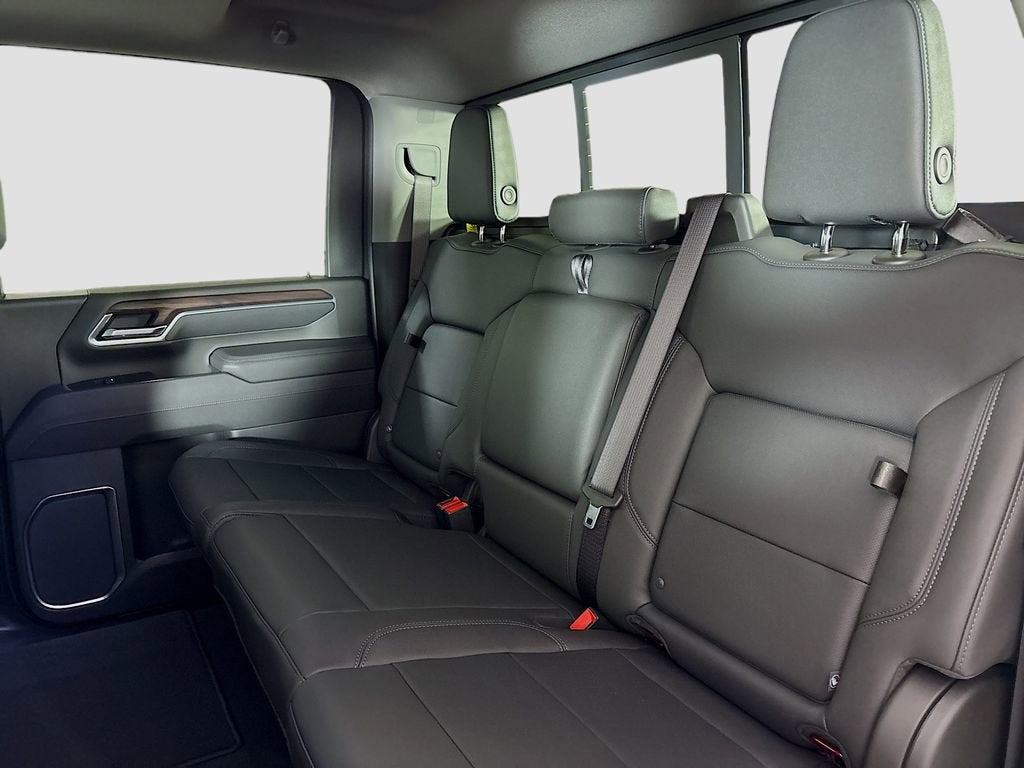 2025 GMC Sierra 3500 HD SLT