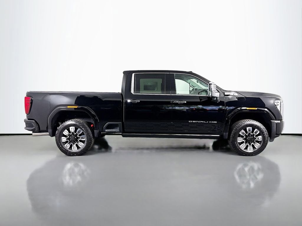 2025 GMC Sierra 3500 HD Denali