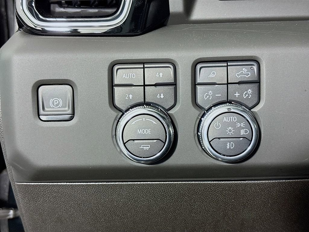 2025 GMC Sierra 3500 HD Denali