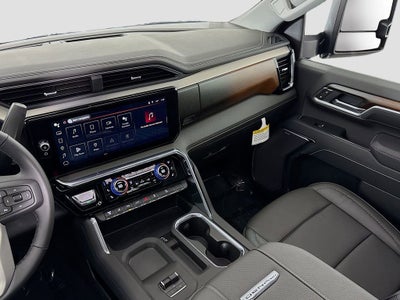 2025 GMC Sierra 3500 HD Denali