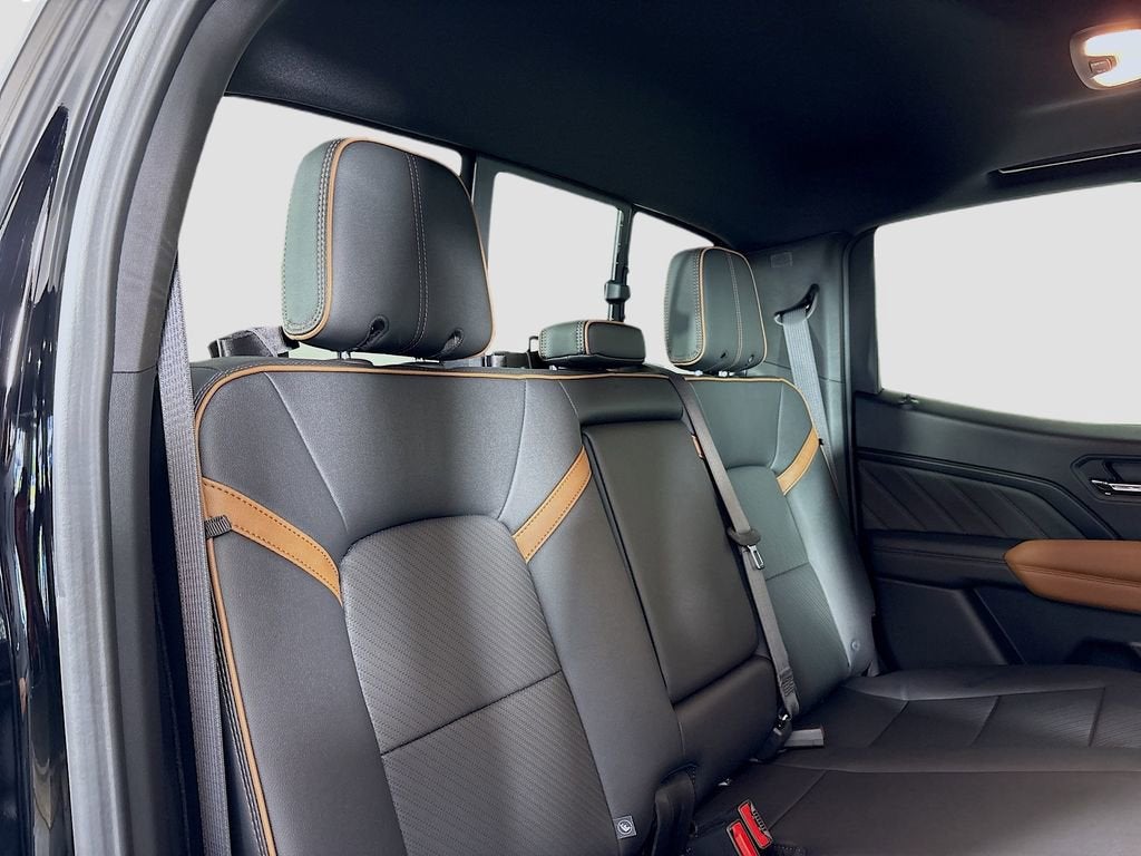 2026 GMC Canyon AT4 - Photo 28