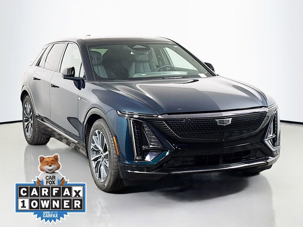 2024 Cadillac LYRIQ Sport 2