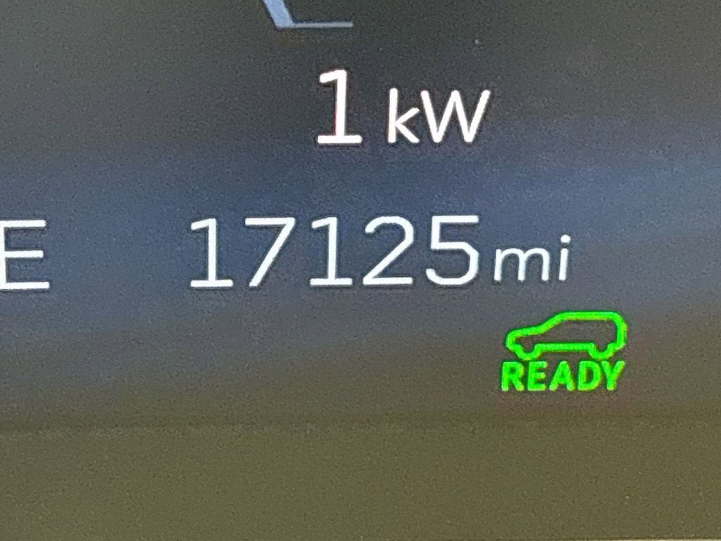 2024 Cadillac LYRIQ Sport 2