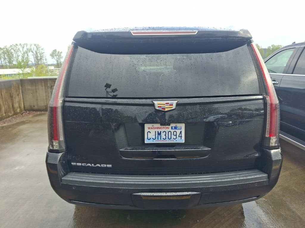 2020 Cadillac Escalade Platinum