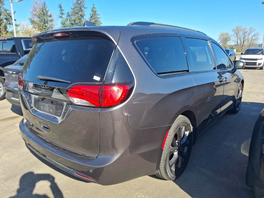 2019 Chrysler Pacifica Touring L Plus