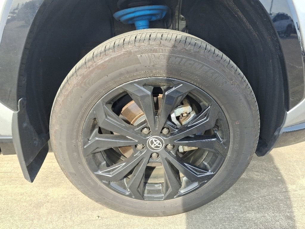 2023 Toyota RAV4 Hybrid XSE
