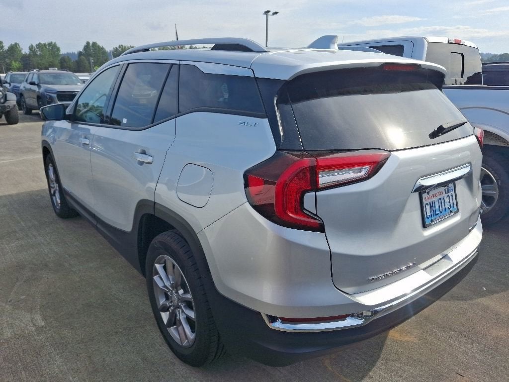 2022 GMC Terrain SLT