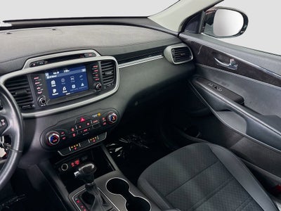 2018 Kia Sorento 3.3L LX