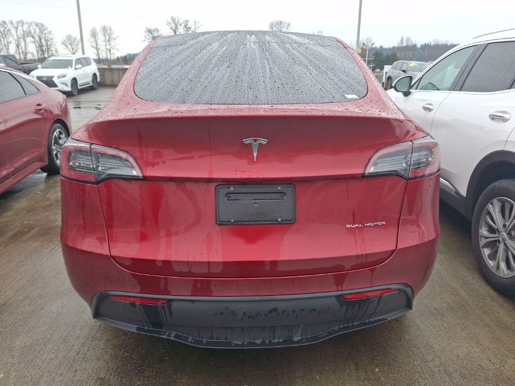 2024 Tesla Model Y Long Range