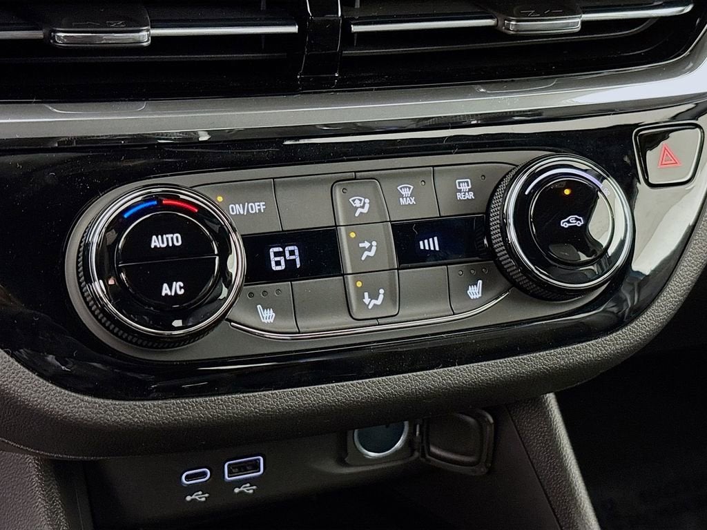 2026 Buick Envista Sport Touring