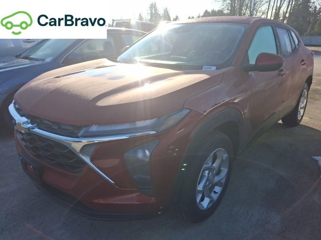 2025 Chevrolet Trax LS