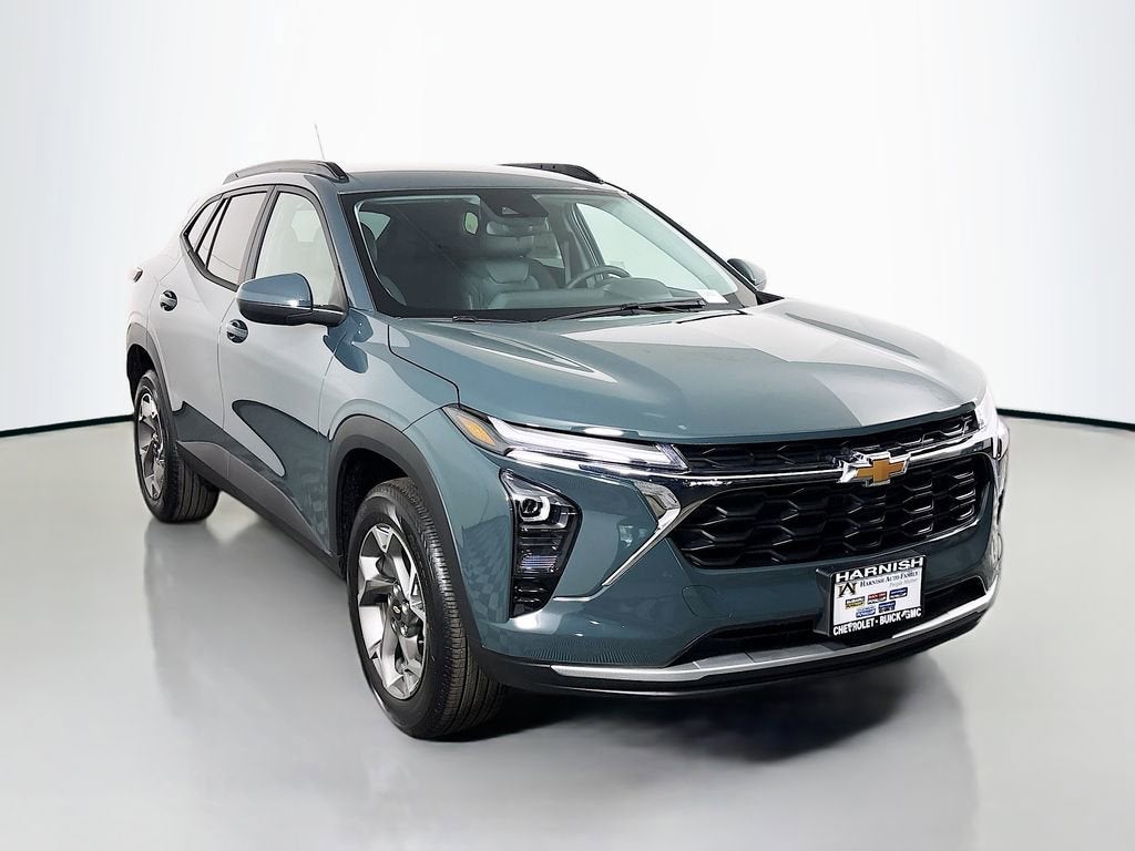 2026 Chevrolet Trax LT's photo