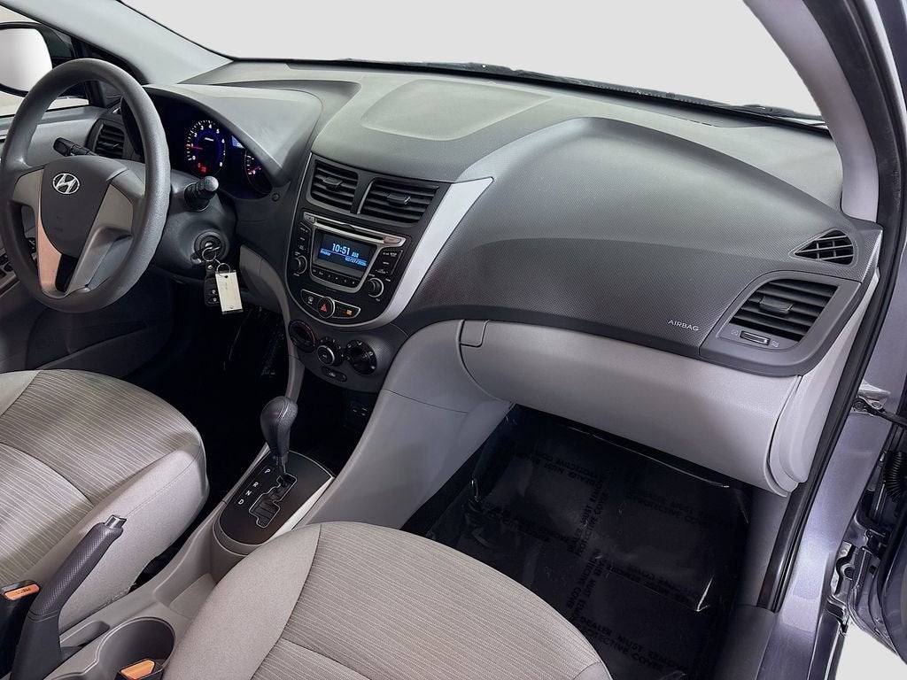 2017 Hyundai Accent SE