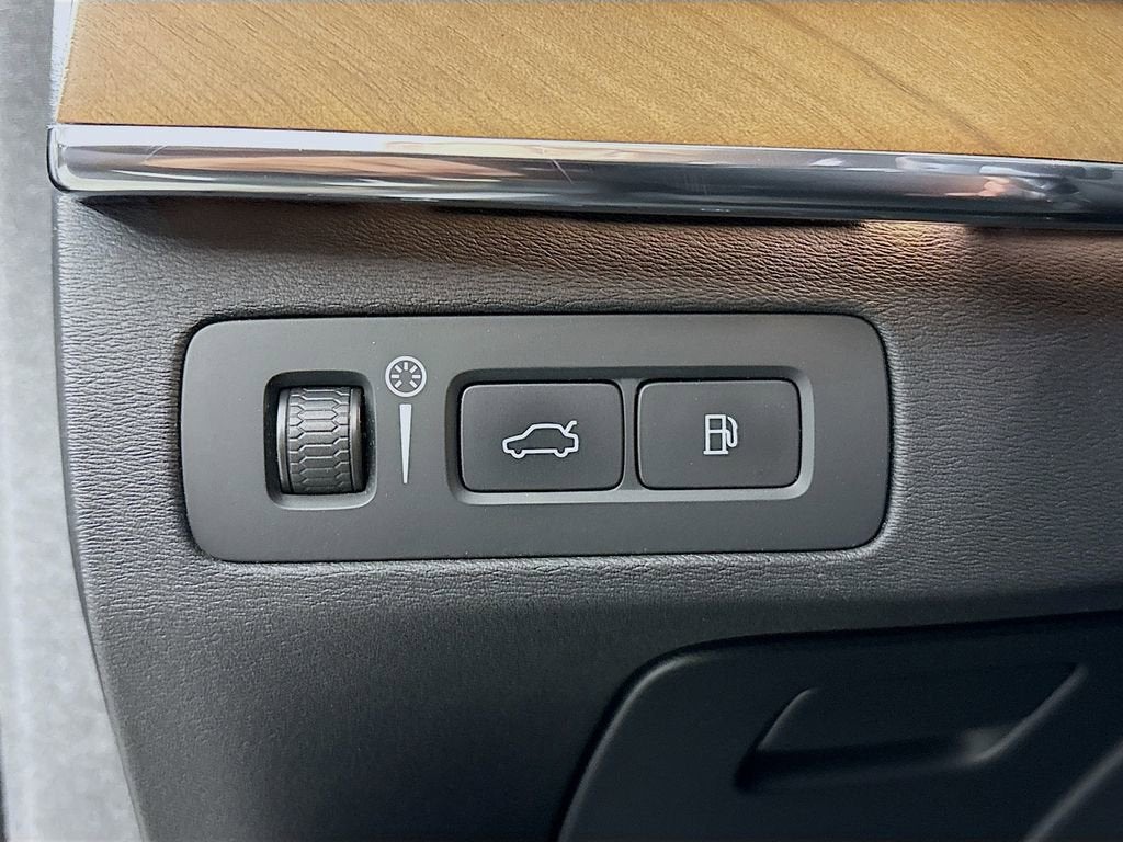 2016 Volvo XC90 Hybrid T8 Inscription